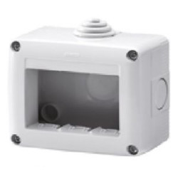 CASSETTA STAGNA 3 POST S/FRONT TICINO 2